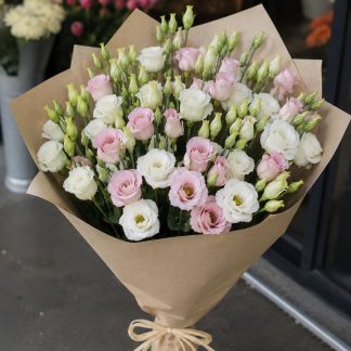 Buchet lisianthus roz